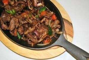 ethiopian-food-tibs-marinated-meat